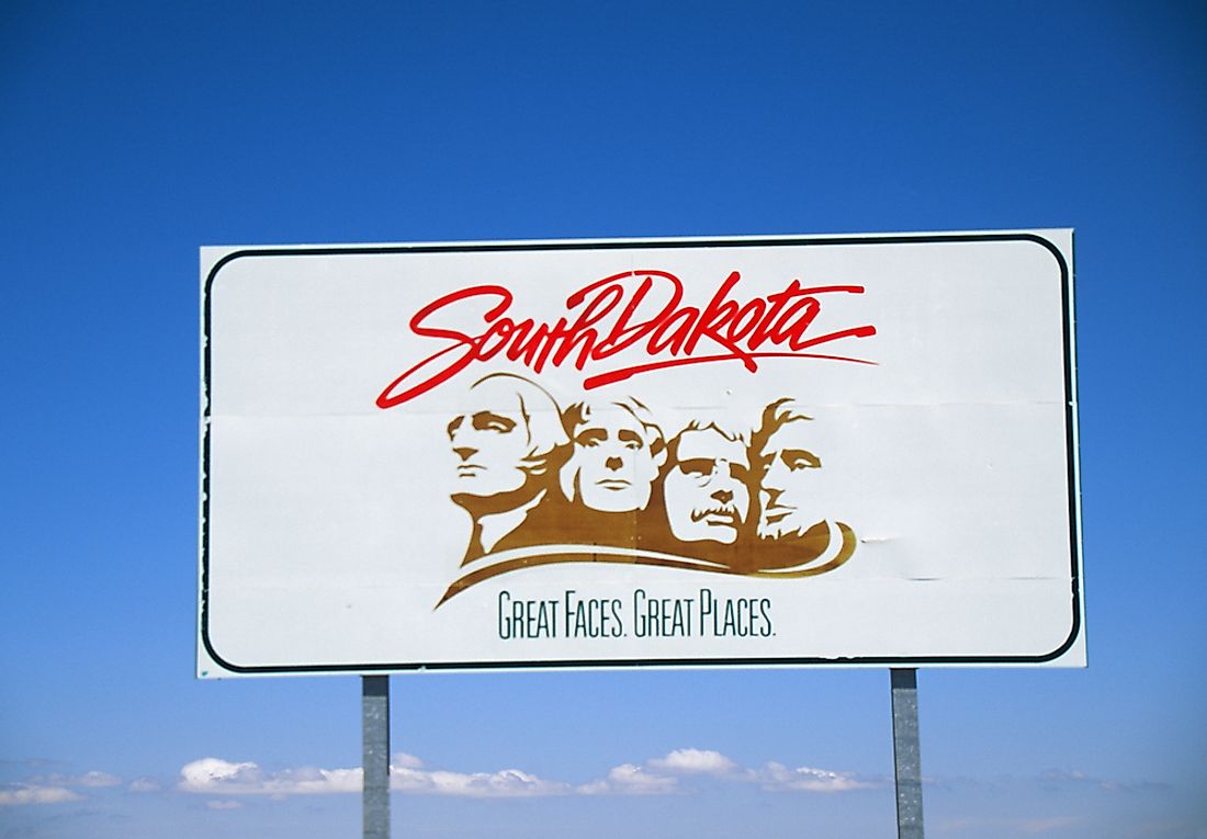 A sign welcoming visitors to South Dakota. 