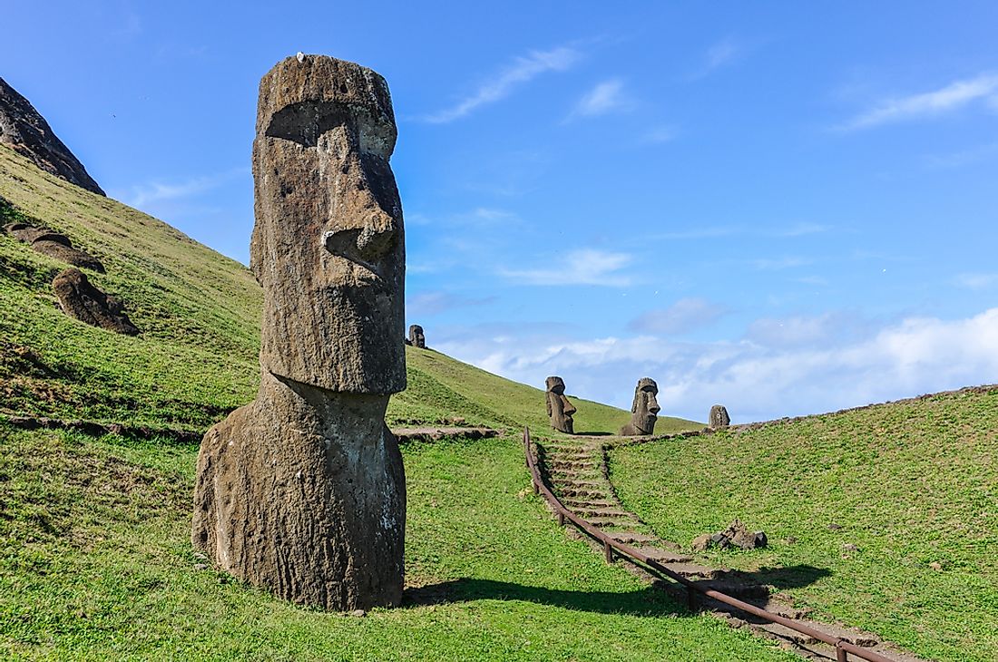 The heads of Easter Island: one of the most famous mysteries in the realm of geography. 