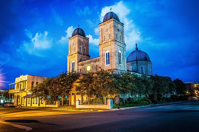 Nighttime light trails at the Minor Basilica in Natchitoches.