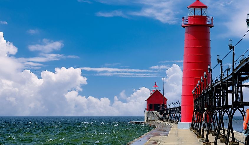 Red Grand Haven South Pierhead Inner Light, built in 1905, Lake Michigan.