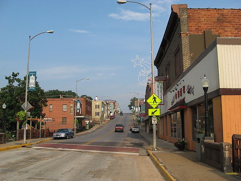 Street view in downtown Luray, Virginia