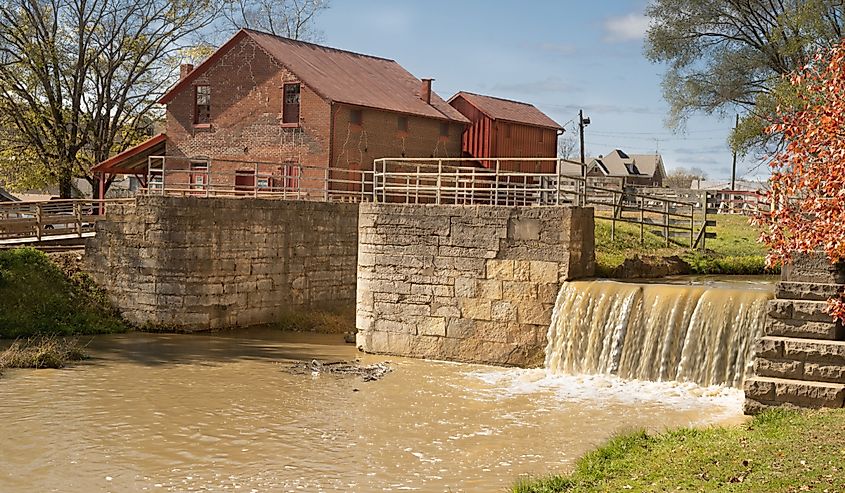 Water flowing at Metamora Grist Mill