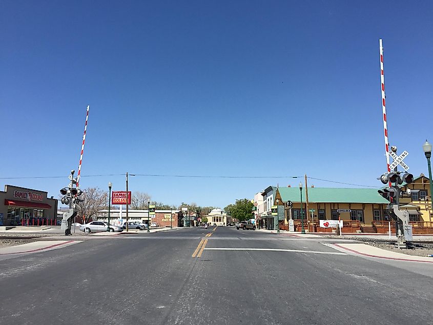 Main Street in Lovelock, Nevada. Image credit Famartin - Own work, CC BY-SA 4.0, Lovelock, Nevada.jpg - Wikimedia Commons