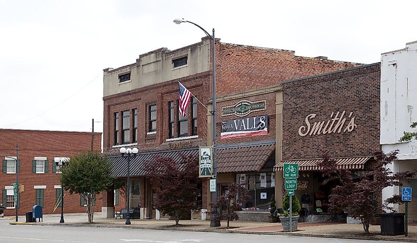 Founded in 1842, the city of Athens is located 15 miles from the Tennessee State line in Limestone County.
